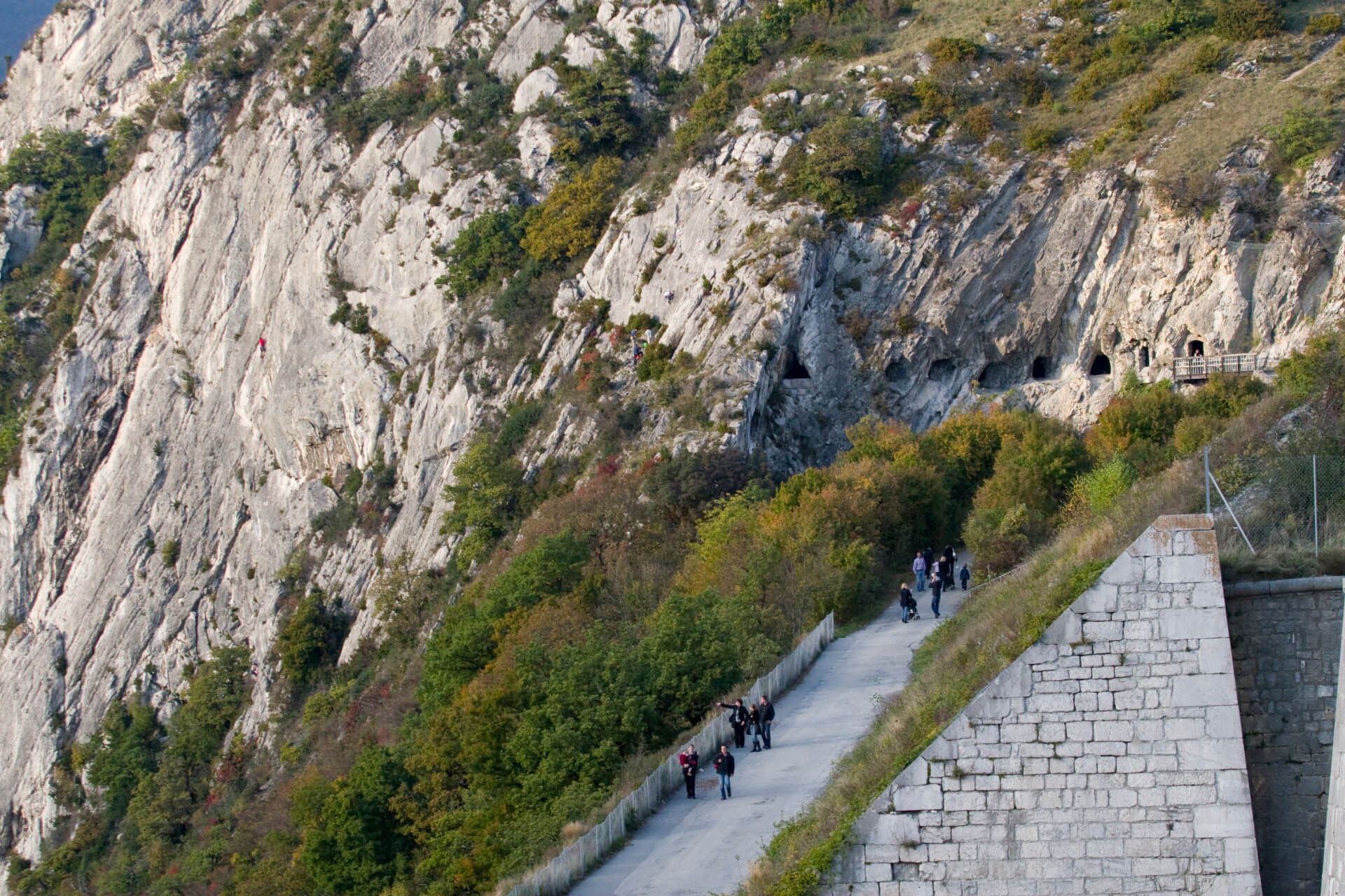 Le départ d'un sentier de balade