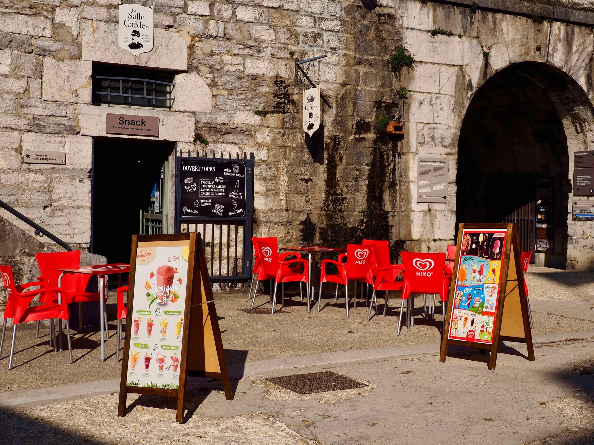 terrasse du snack la salle des gardes