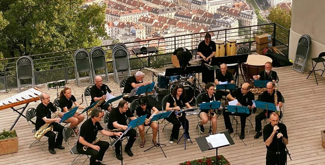 photos au format bannière du groupe de l'Harmonie de Grenoble - le Saxo'Notes